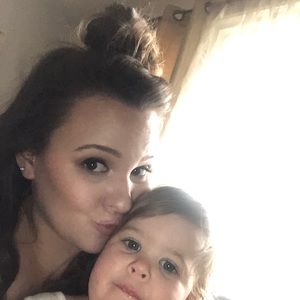 Meet your Posher, Kelli
